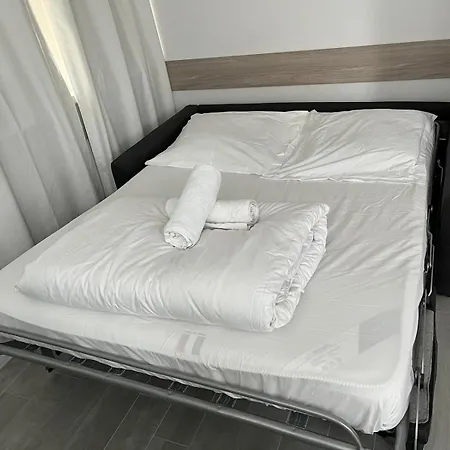 A 1 Minutes Du Parc Des Expositions Paříž